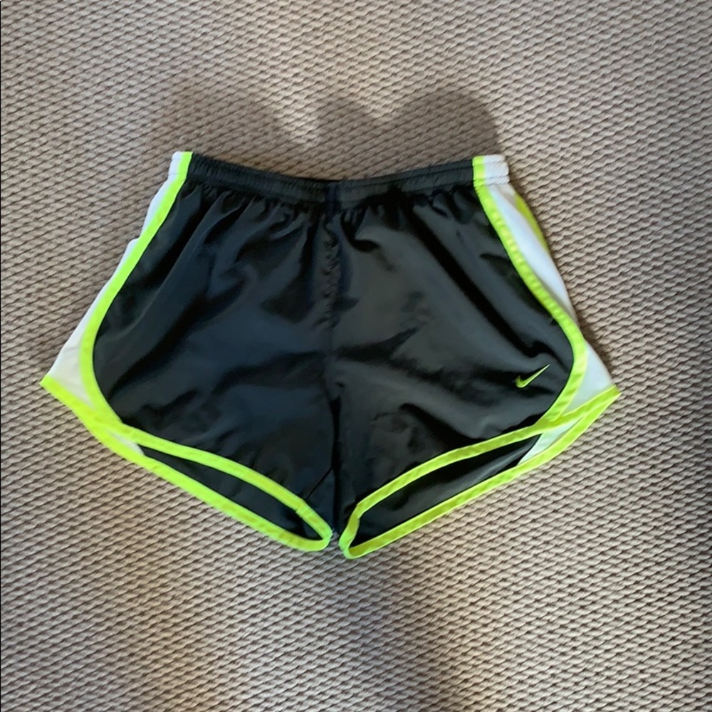 Nike Girls Dry Tempo Core Running Shorts